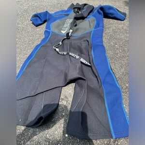 Roxy Blue and Black Wetsuit CUT OFF LOOK SZ 12 kids, zipper back, short sleeve,